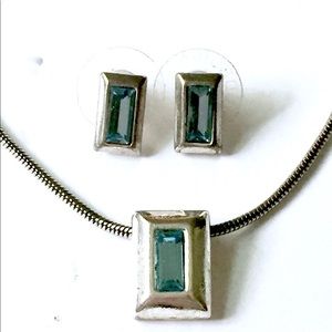 Premier Designs Jewelry - PREMIER DESIGNS Blue Topaz Necklace Earrings SET Premier Designs Jewelry - PREMIER DESIGNS Blue Topaz Necklace Earrings SET